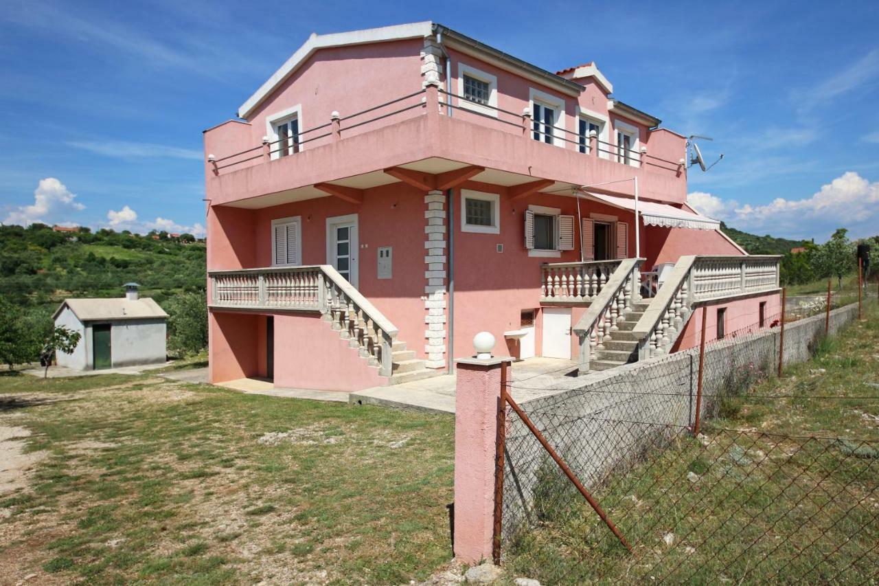 Apartment Mirni Kutak Šibenik Eksteriør bilde