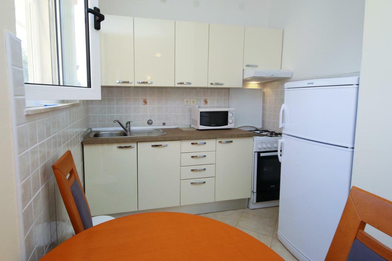 Apartment Mirni Kutak Šibenik Eksteriør bilde