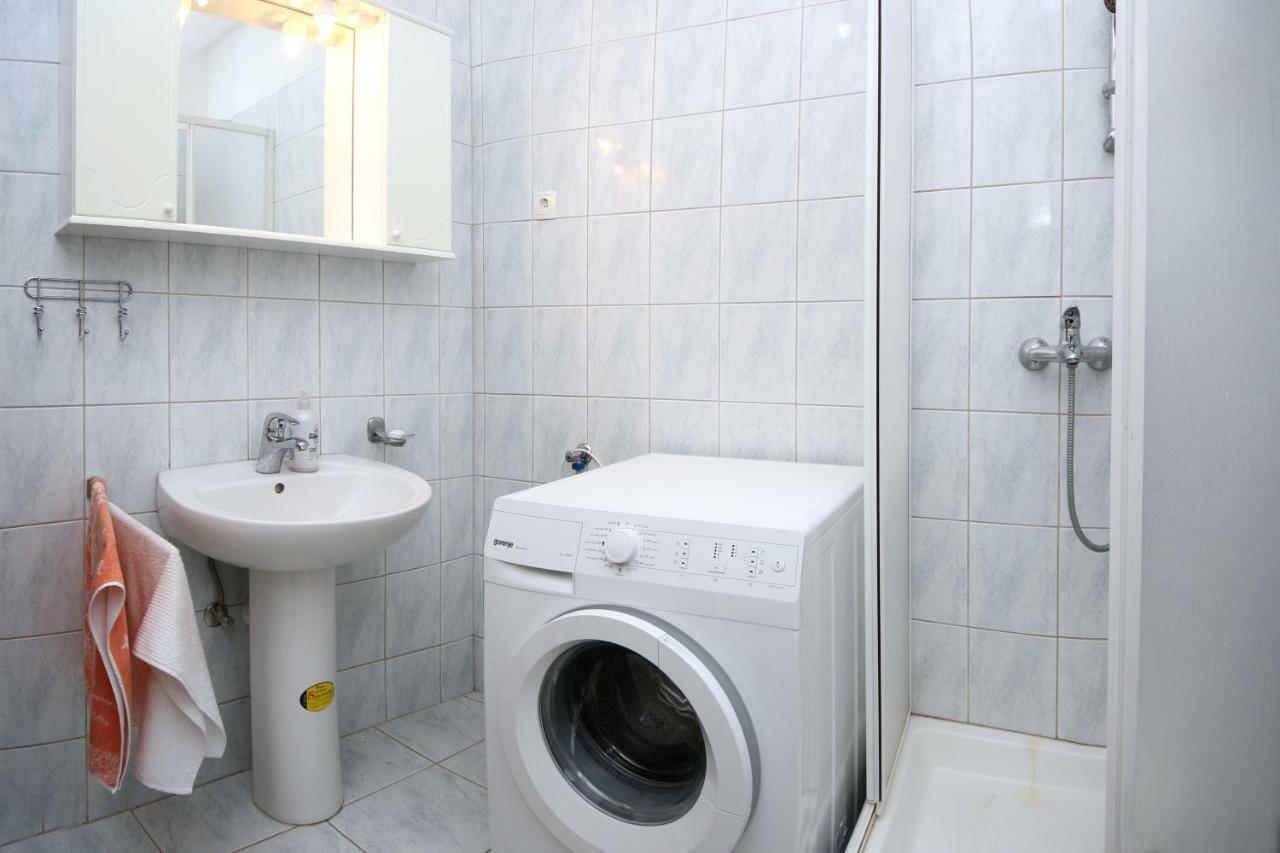 Apartment Mirni Kutak Šibenik Eksteriør bilde
